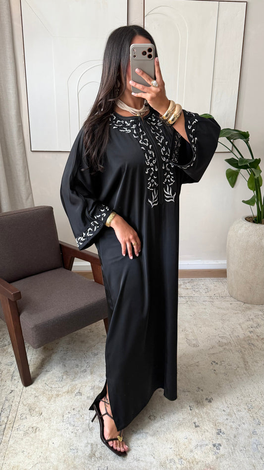 Robe caftan brodé EZAYA I Noir