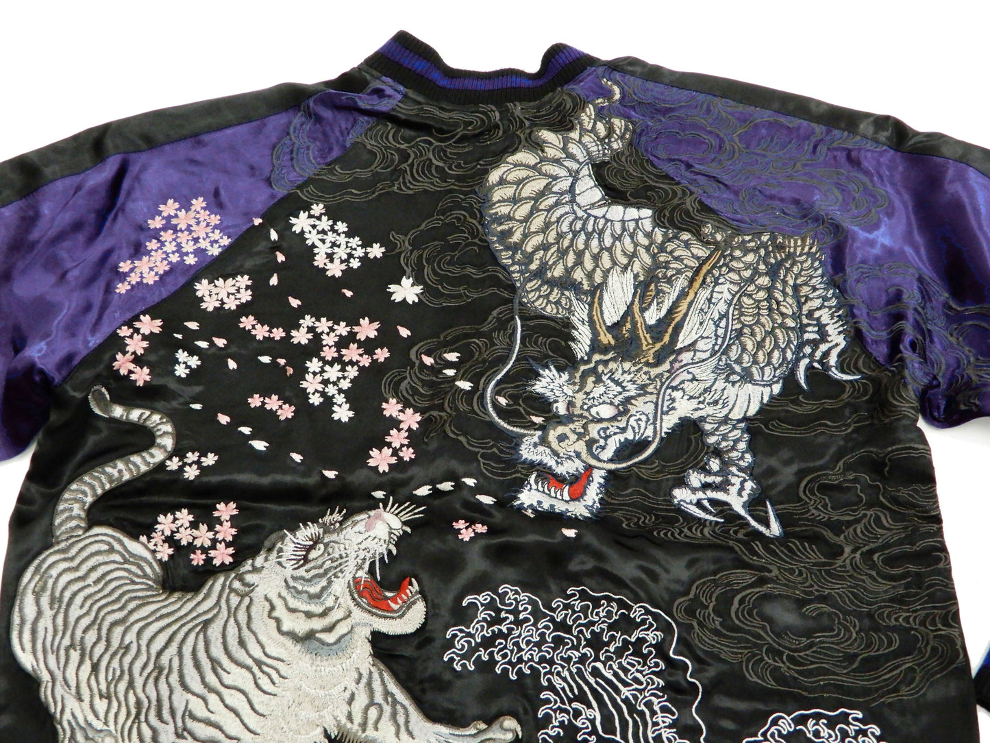 Satori Script Men's Japanese Souvenir Jacket Dragon and Tiger Sukajan GSJR-020 Black/Dark-Blue
